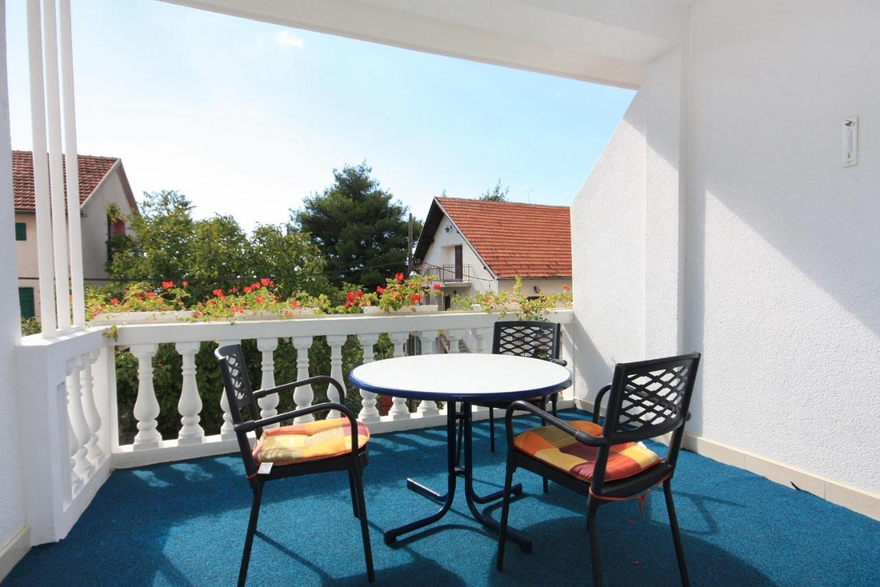 Apartments With A Parking Space Vodice - 2995 Exterior photo