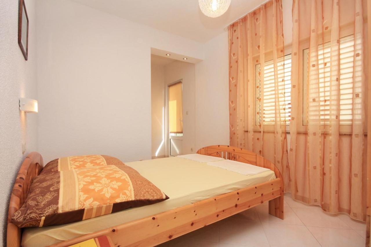 Apartments With A Parking Space Vodice - 2995 Exterior photo