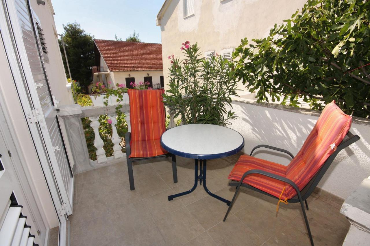 Apartments With A Parking Space Vodice - 2995 Exterior photo